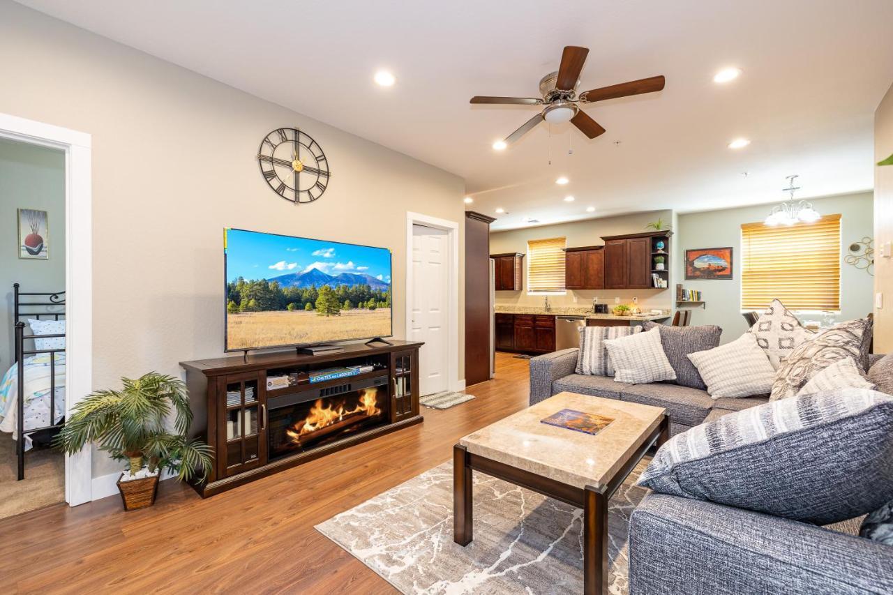 Luxury Home Downtown Nau Route 66 Snowbowl Flagstaff Exterior photo